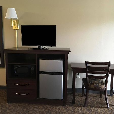 Americas Best Value Inn And Suites Greenwood Exteriér fotografie