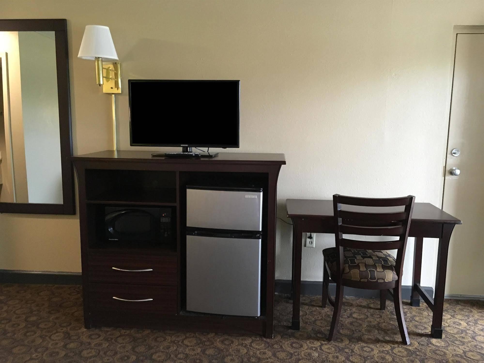 Americas Best Value Inn And Suites Greenwood Exteriér fotografie
