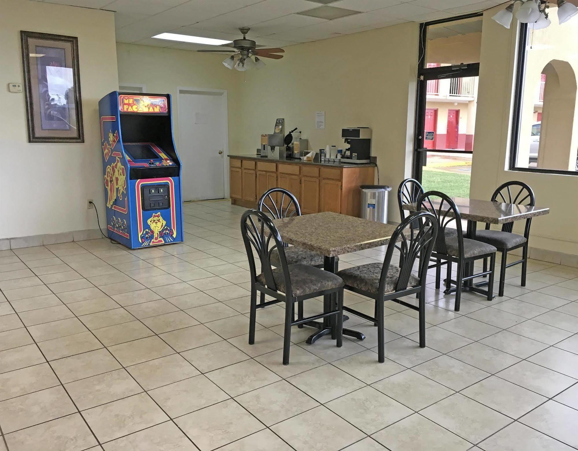 Americas Best Value Inn And Suites Greenwood Exteriér fotografie